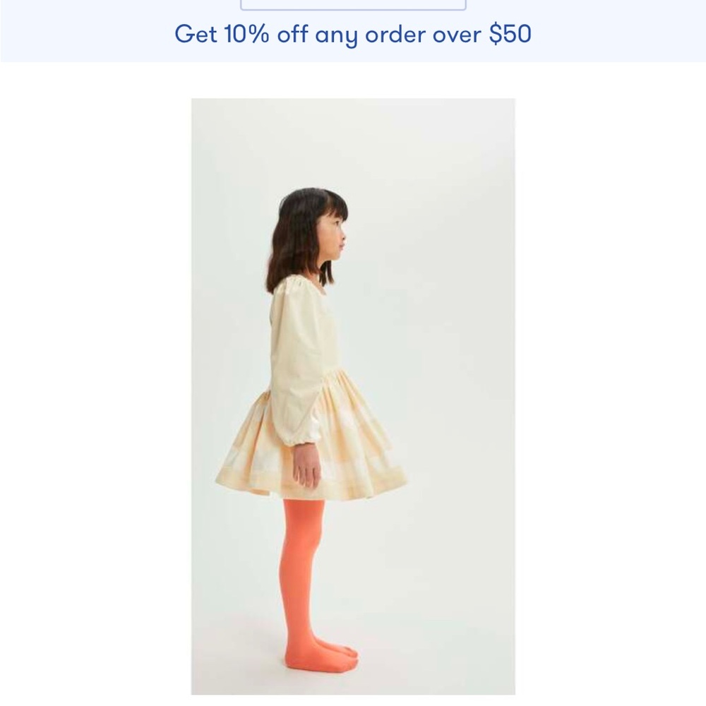 The middle daughter gorgeous party  dress